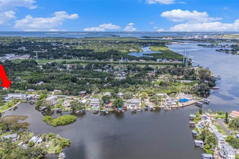 Casa en venta en Gibsonton, Florida, 5 dormitorios, 382.76 m2 № 1782189 - foto 4