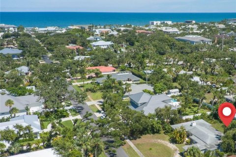 House in Vero Beach, Florida 2 bedrooms, 186.18 sq.m. № 1917003 - photo 6