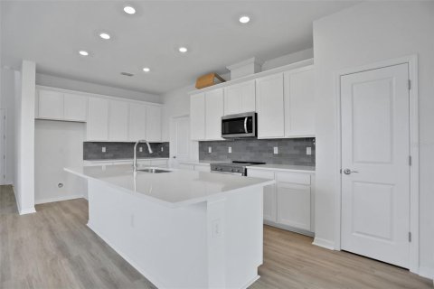 Villa ou maison à vendre à Parrish, Floride: 4 chambres, 195.37 m2 № 2117746 - photo 5