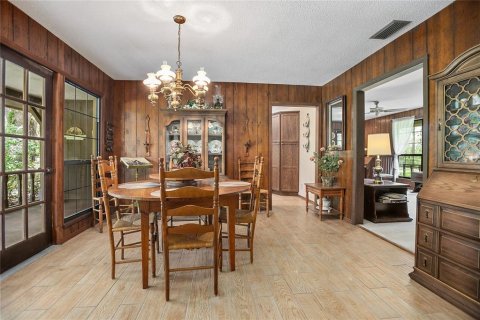 House in DeLand, Florida 3 bedrooms, 176.89 sq.m. № 1839813 - photo 13