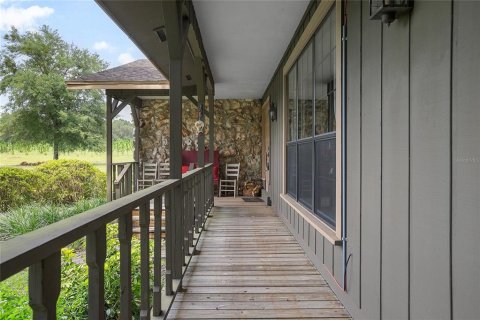 House in DeLand, Florida 3 bedrooms, 176.89 sq.m. № 1839813 - photo 4