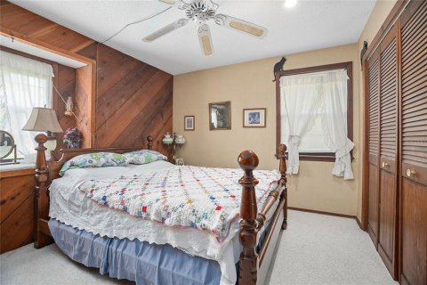 House in DeLand, Florida 3 bedrooms, 176.89 sq.m. № 1839813 - photo 28