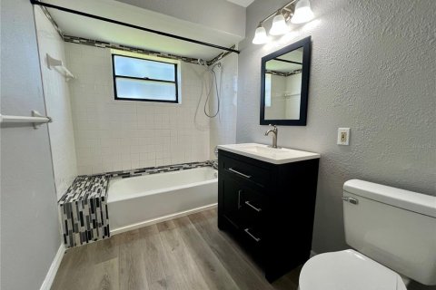 Villa ou maison à louer à Saint Petersburg, Floride: 3 chambres, 122.63 m2 № 1873824 - photo 15