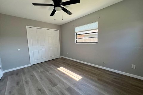 Villa ou maison à louer à Saint Petersburg, Floride: 3 chambres, 122.63 m2 № 1873824 - photo 14