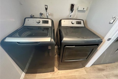 Villa ou maison à louer à Saint Petersburg, Floride: 3 chambres, 122.63 m2 № 1873824 - photo 8