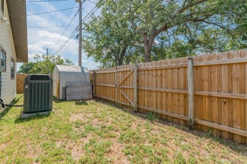 Villa ou maison à louer à Saint Petersburg, Floride: 3 chambres, 122.63 m2 № 1873824 - photo 24