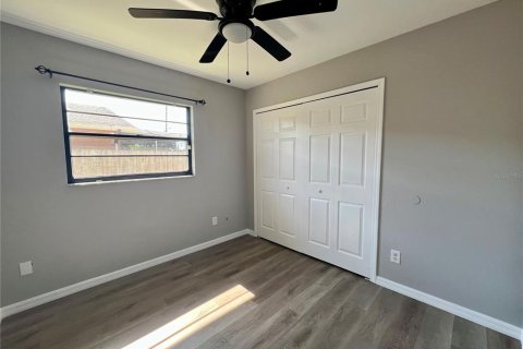 Villa ou maison à louer à Saint Petersburg, Floride: 3 chambres, 122.63 m2 № 1873824 - photo 10