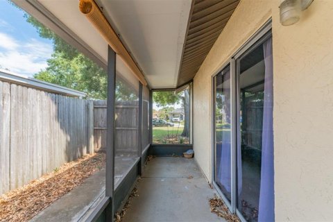 Villa ou maison à louer à Saint Petersburg, Floride: 3 chambres, 122.63 m2 № 1873824 - photo 23