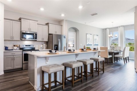 Casa en venta en Kissimmee, Florida, 4 dormitorios, 195.84 m2 № 1680577 - foto 6