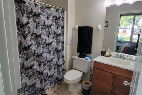 House in Kissimmee, Florida 4 bedrooms, 143.26 sq.m. № 1634692 - photo 17