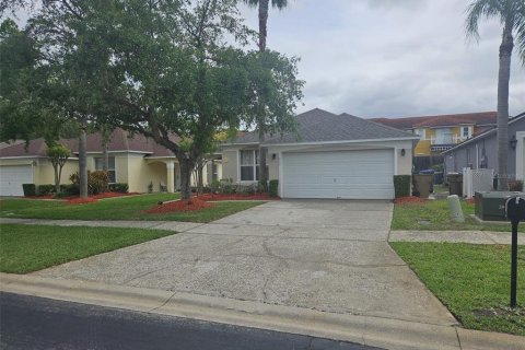 House in Kissimmee, Florida 4 bedrooms, 143.26 sq.m. № 1634692 - photo 23