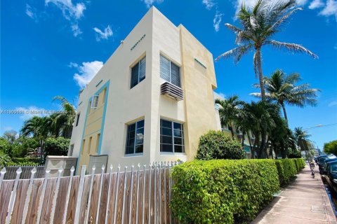 Copropriété à louer à Miami Beach, Floride: 39.95 m2 № 1955401 - photo 1