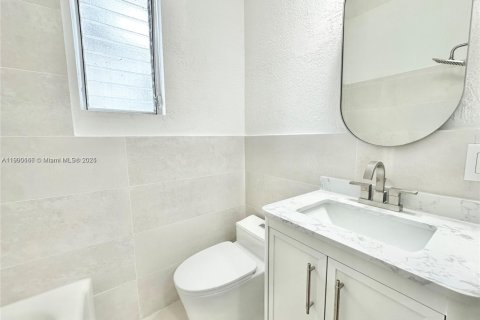 Copropriété à louer à Miami Beach, Floride: 39.95 m2 № 1955401 - photo 19