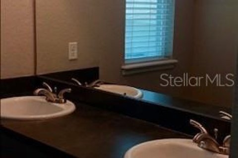 House in Winter Haven, Florida 3 bedrooms, 139.35 sq.m. № 1840014 - photo 23