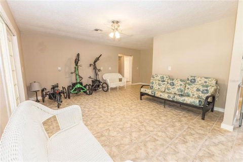 Villa ou maison à vendre à Dade City, Floride: 2 chambres, 111.3 m2 № 2147920 - photo 12