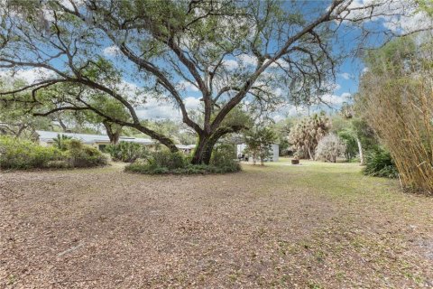 Villa ou maison à vendre à Dade City, Floride: 2 chambres, 111.3 m2 № 2147920 - photo 26