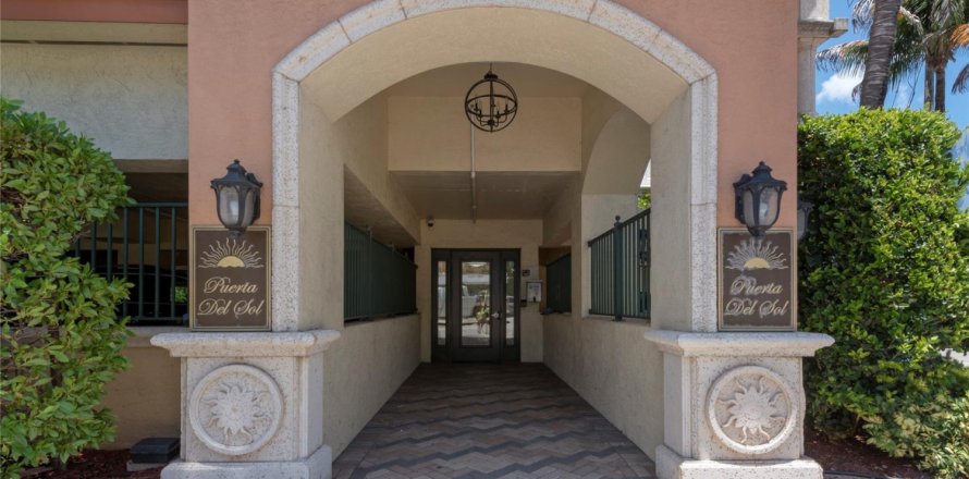Condominio en Deerfield Beach, Florida, 2 dormitorios № 1031903