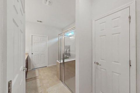 House in Riverview, Florida 3 bedrooms, 182.46 sq.m. № 2114886 - photo 24
