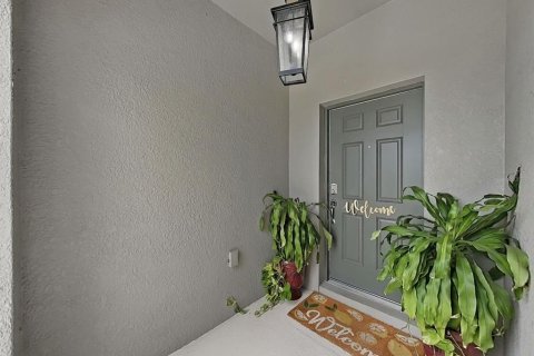 House in Riverview, Florida 3 bedrooms, 182.46 sq.m. № 2114886 - photo 4