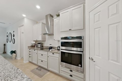 House in Riverview, Florida 3 bedrooms, 182.46 sq.m. № 2114886 - photo 9
