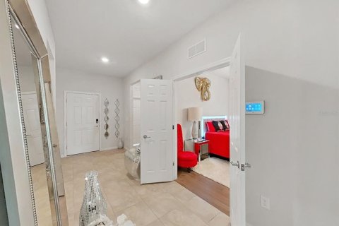 House in Riverview, Florida 3 bedrooms, 182.46 sq.m. № 2114886 - photo 19