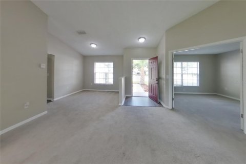 Villa ou maison à louer à Clermont, Floride: 3 chambres, 153.66 m2 № 2418949 - photo 3