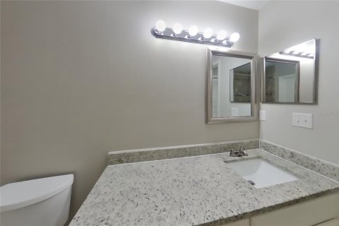 Villa ou maison à louer à Clermont, Floride: 3 chambres, 153.66 m2 № 2418949 - photo 12