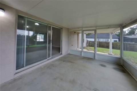 Villa ou maison à louer à Clermont, Floride: 3 chambres, 153.66 m2 № 2418949 - photo 17