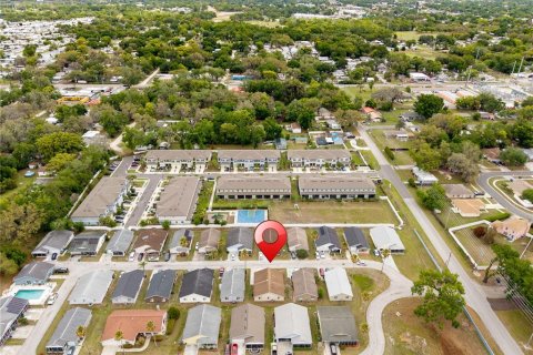 Villa ou maison à vendre à Zephyrhills, Floride: 3 chambres, 122.63 m2 № 2142161 - photo 30