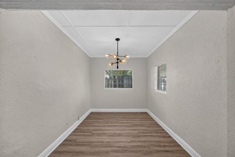 Villa ou maison à vendre à Orlando, Floride: 4 chambres, 134.34 m2 № 2435212 - photo 10