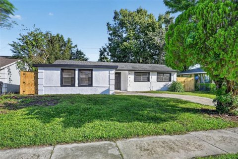 Villa ou maison à Orlando, Floride 4 chambres, 134.34 m2 № 2435212