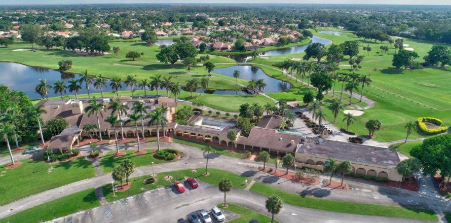Villa ou maison à Boca Raton, Floride 4 chambres, 253.16 m2 № 1221577