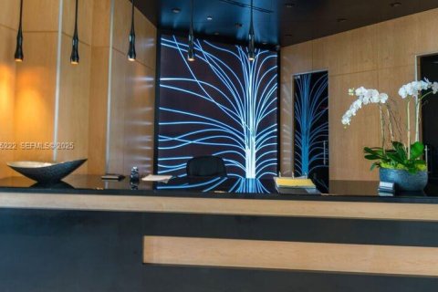 Condominio en venta en Miami, Florida, 1 dormitorio, 99.96 m2 № 1993838 - foto 19