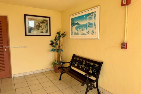 Condominio en venta en Aventura, Florida, 1 dormitorio, 71.35 m2 № 1748598 - foto 7