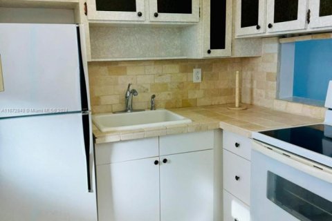 Condominio en venta en Aventura, Florida, 1 dormitorio, 71.35 m2 № 1748598 - foto 25