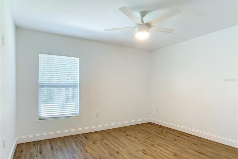 Villa ou maison à vendre à Port Charlotte, Floride: 3 chambres, 139.54 m2 № 2398570 - photo 23
