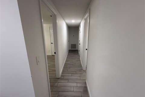 Villa ou maison à louer à Sarasota, Floride: 3 chambres, 153.1 m2 № 2356234 - photo 8