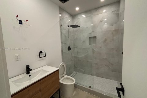 Appartement à louer à Miami, Floride: 1 chambre, 376.07 m2 № 1934326 - photo 11
