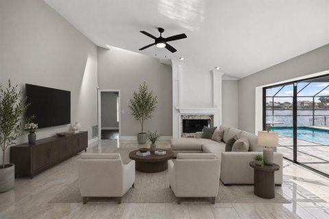 House in Tampa, Florida 4 bedrooms, 306.86 sq.m. № 2208948 - photo 19