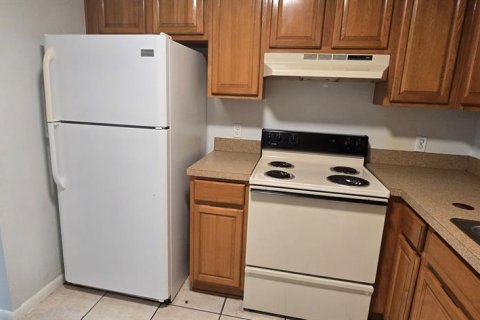 Снять в аренду квартиру в Окала, Флорида 2 комнаты, 62.8м2, № 1769528 - фото 4