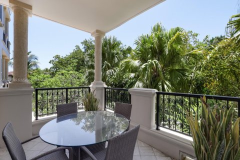 Condominio en venta en Miami Beach, Florida, 3 dormitorios, 190.36 m2 № 1937491 - foto 25