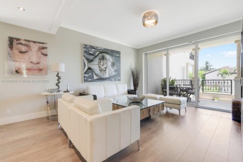 Condominio en venta en Miami Beach, Florida, 3 dormitorios, 190.36 m2 № 1937491 - foto 4