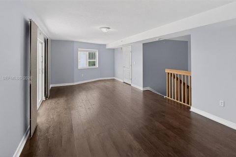 Купить кондоминиум в Майами, Флорида 1 спальня, 118.54м2, № 2090172 - фото 17