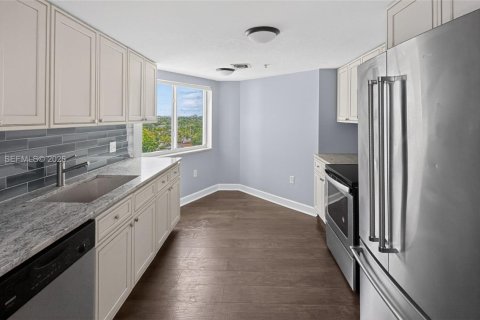 Купить кондоминиум в Майами, Флорида 1 спальня, 118.54м2, № 2090172 - фото 15