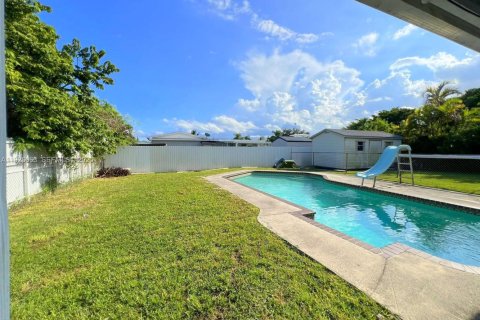 Casa en venta en Homestead, Florida, 3 dormitorios, 98.29 m2 № 1984336 - foto 22