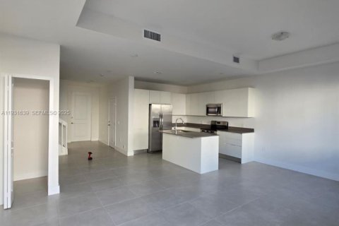 Touwnhouse à louer à Homestead, Floride: 3 chambres № 1990163 - photo 12