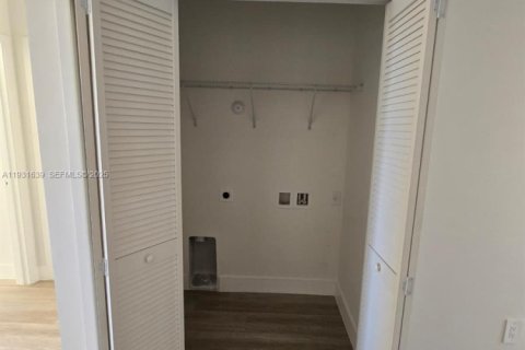 Touwnhouse à louer à Homestead, Floride: 3 chambres № 1990163 - photo 9