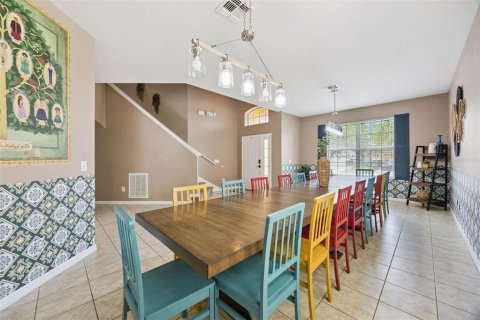 Casa en venta en Kissimmee, Florida, 5 dormitorios, 233.09 m2 № 2233805 - foto 6