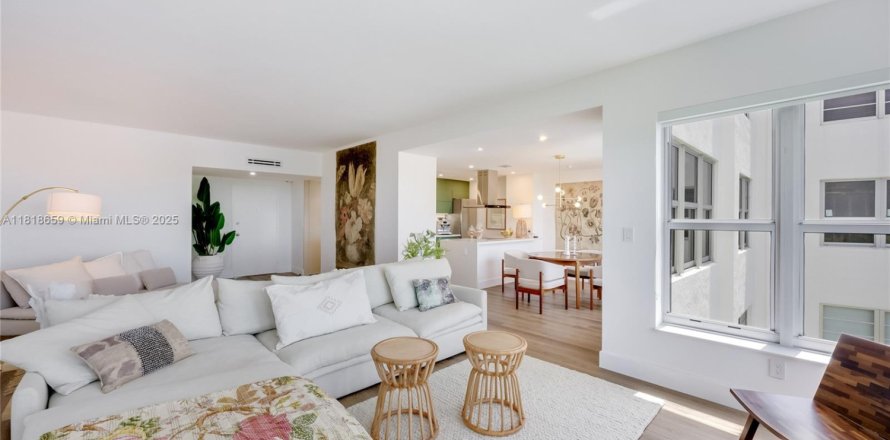 Condominio en Bay Harbor Islands, Florida, 1 dormitorio № 1776425