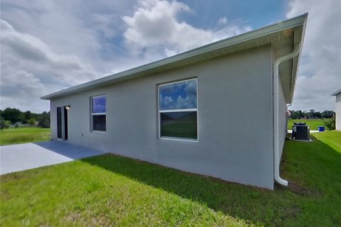 Casa en alquiler en Winter Haven, Florida, 3 dormitorios, 132.39 m2 № 1912899 - foto 14